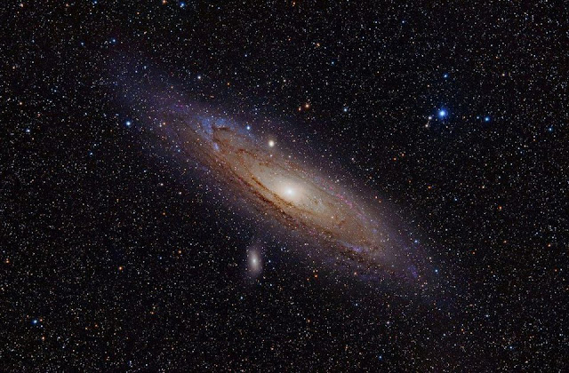 galaksi-andromeda-informasi-astronomi