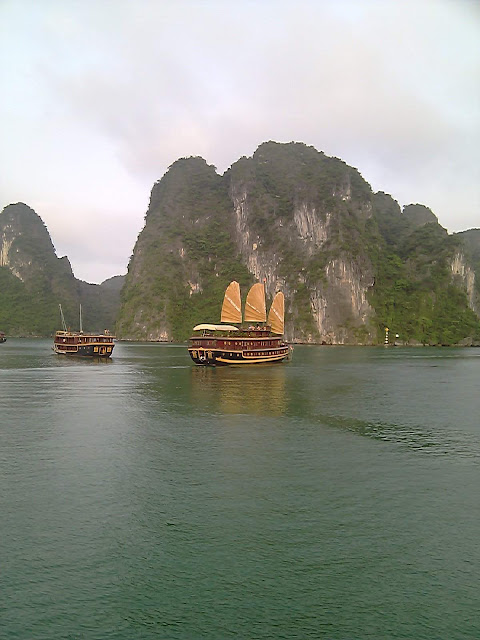 Junk Boat Halong Bay