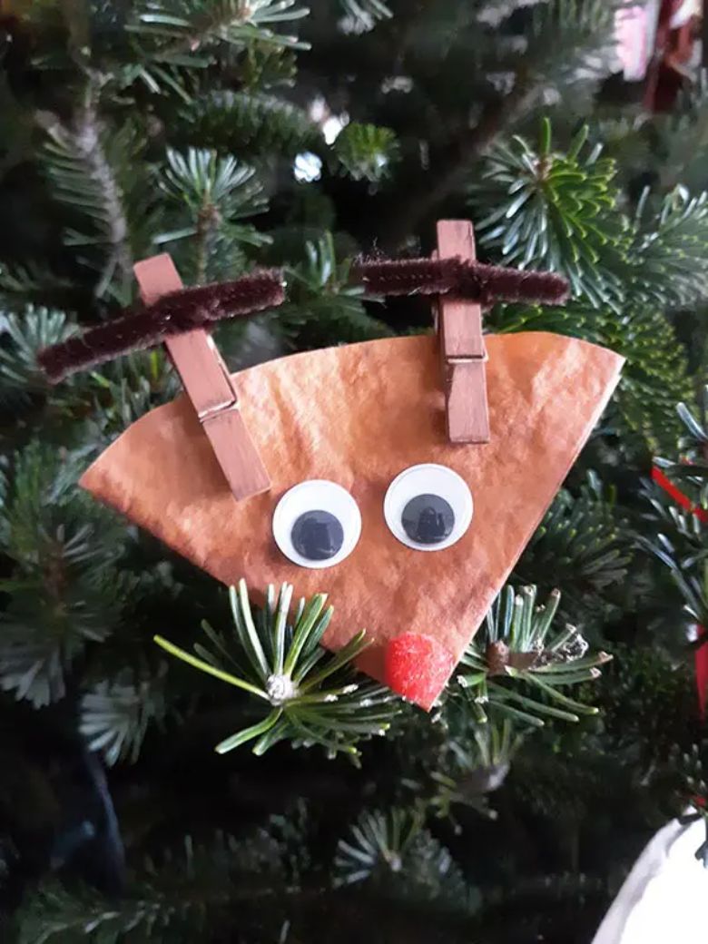 Coffee filter reindeer craft for kids