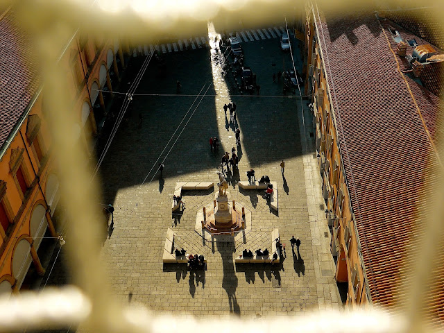 bologna-piazza-galvani