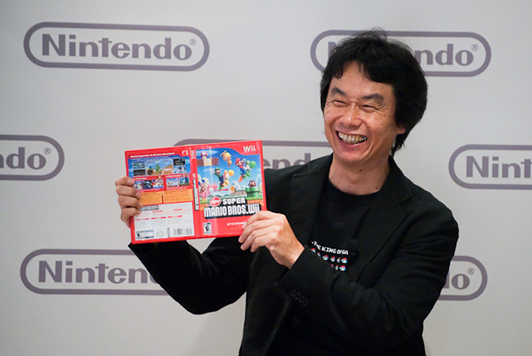 Shigeru Miyamoto Super Mario Nintendo لعبة سوبر ماريو الألعاب  game