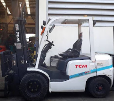xe nâng tcm cũ 0909648178