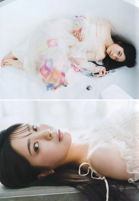 Young Magazine 2022 No.34 Nogizaka46 Tsutsui Ayame