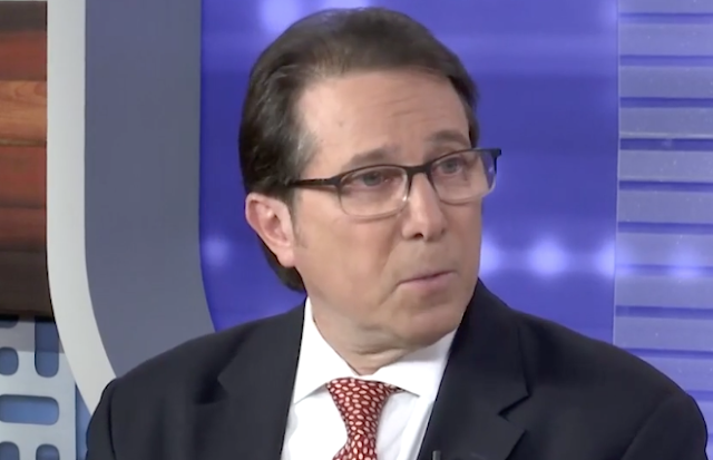 Political analyst: Trump's attorneys 'should be disbarred' if they allow him to talk to Mueller