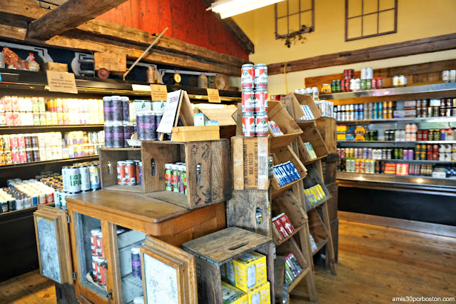 Cervezas Locales en la Carnicería Tuckaway en New Hampshire