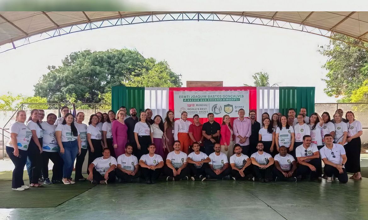 LEO Clube lança campanha “Adote um Estudante” - Eco Regional