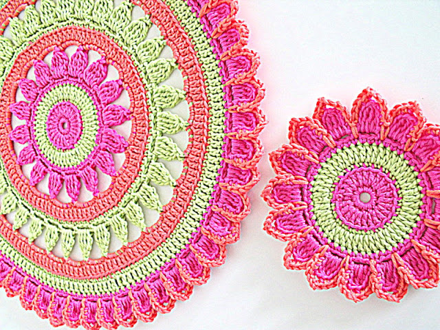 crochet patterns, placements, coasters, doilys, table sets,