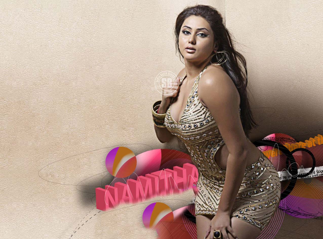 Namitha hot cleavage show hq wallpaper | South Gallari