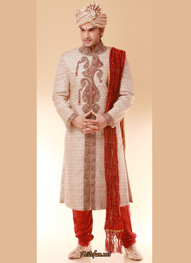 Wedding Dress For Bride Groom In India Bestweddingdresses