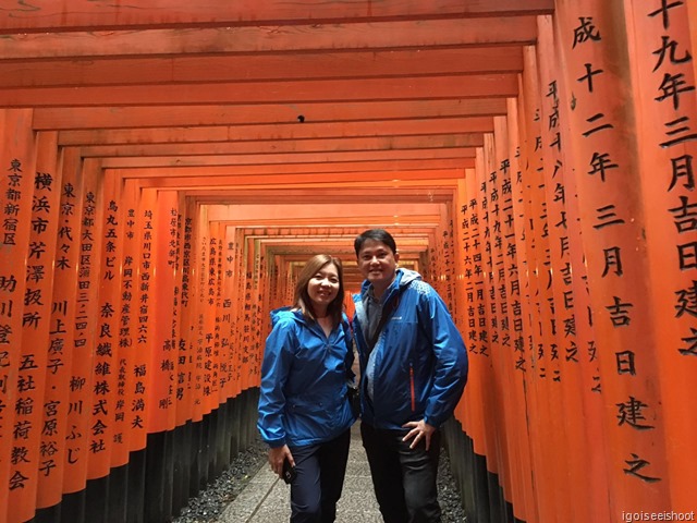  Fushimi-Inari-Taisha Shrine