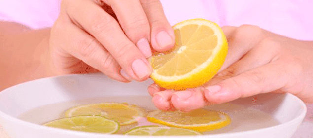 limón para las uñas