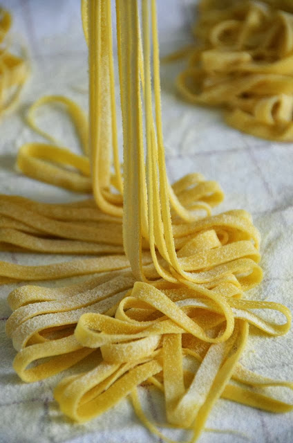 HAUSGEMACHTE PASTA