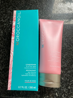 Packaging and tube of Moroccanoil Fleur de Rose Conditioner