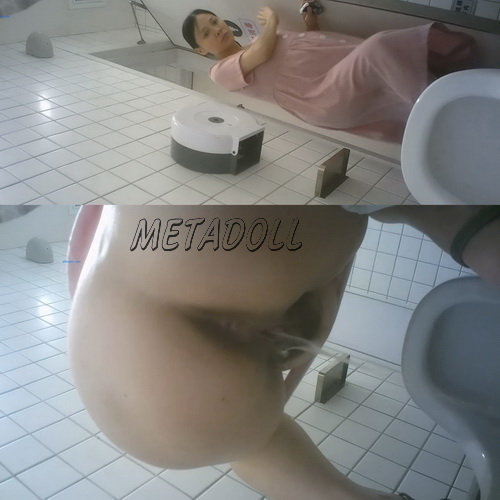 Women pooping and pissing at the mall filmed in secret (Shopping mall Toilet Pooping 03)
