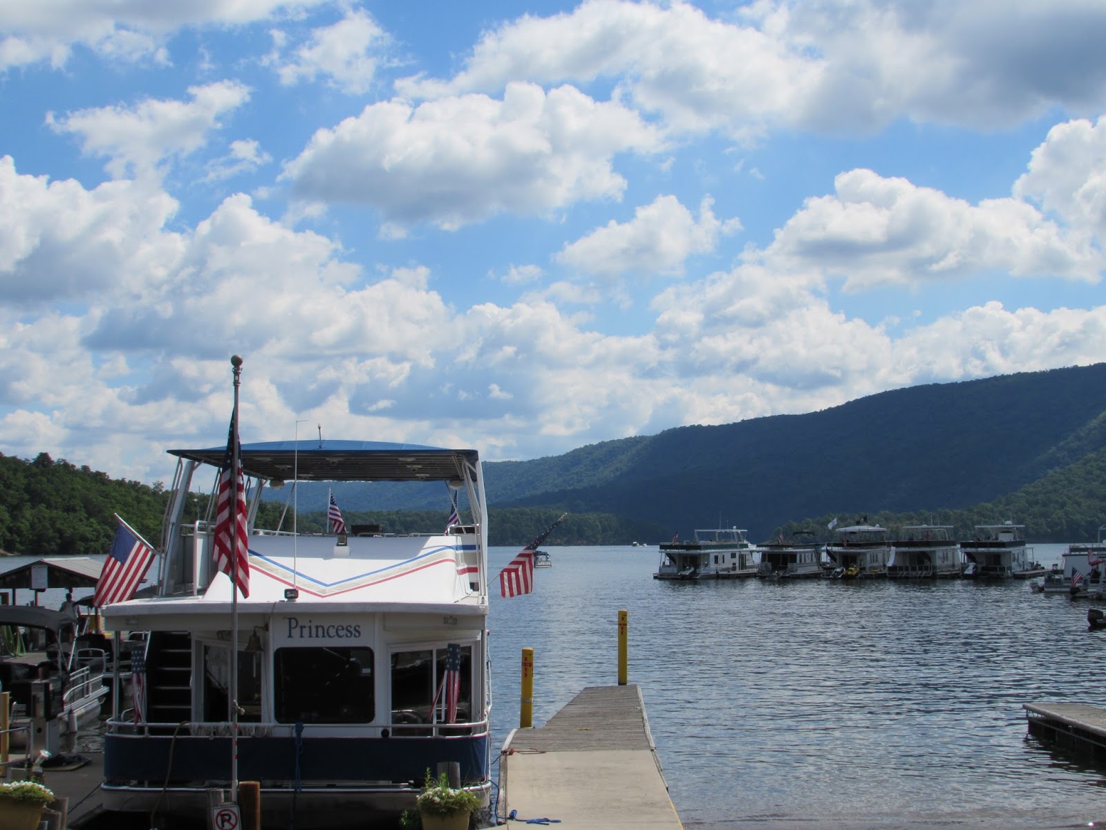 Exploring PA's Largest Lake: Raystown Lake with Seven Points Marina
