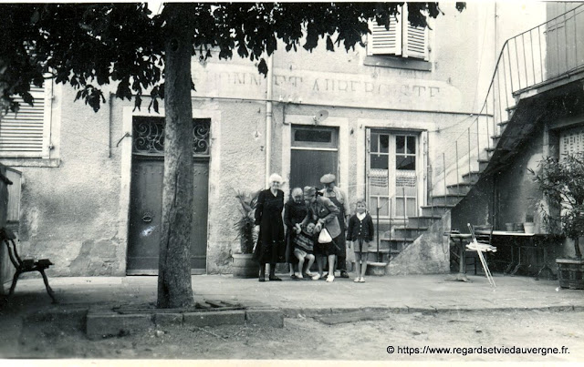 Auberge Chardonnet, faubourg de Mozac 1949.