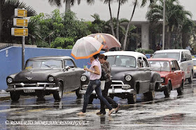 Persistente lluvia continúa cayendo en La Habana