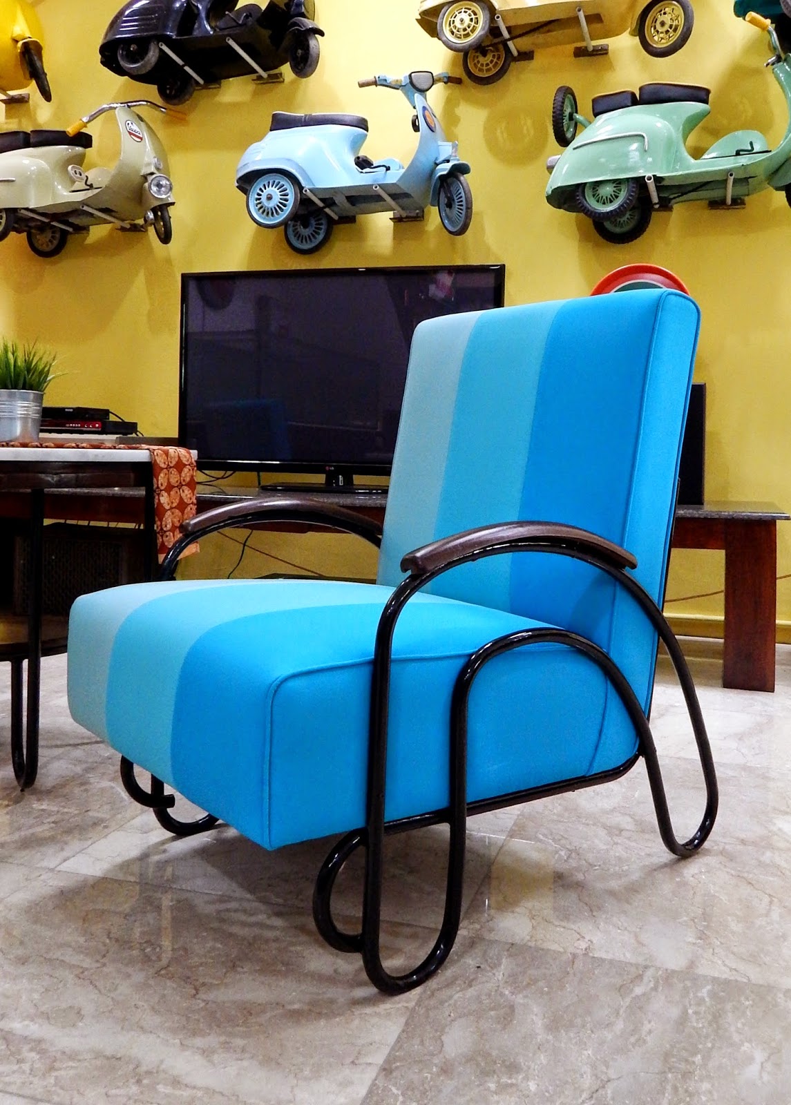 TOKO BARANG ANTIK  Dijual Kursi  Besi  Vintage Biru