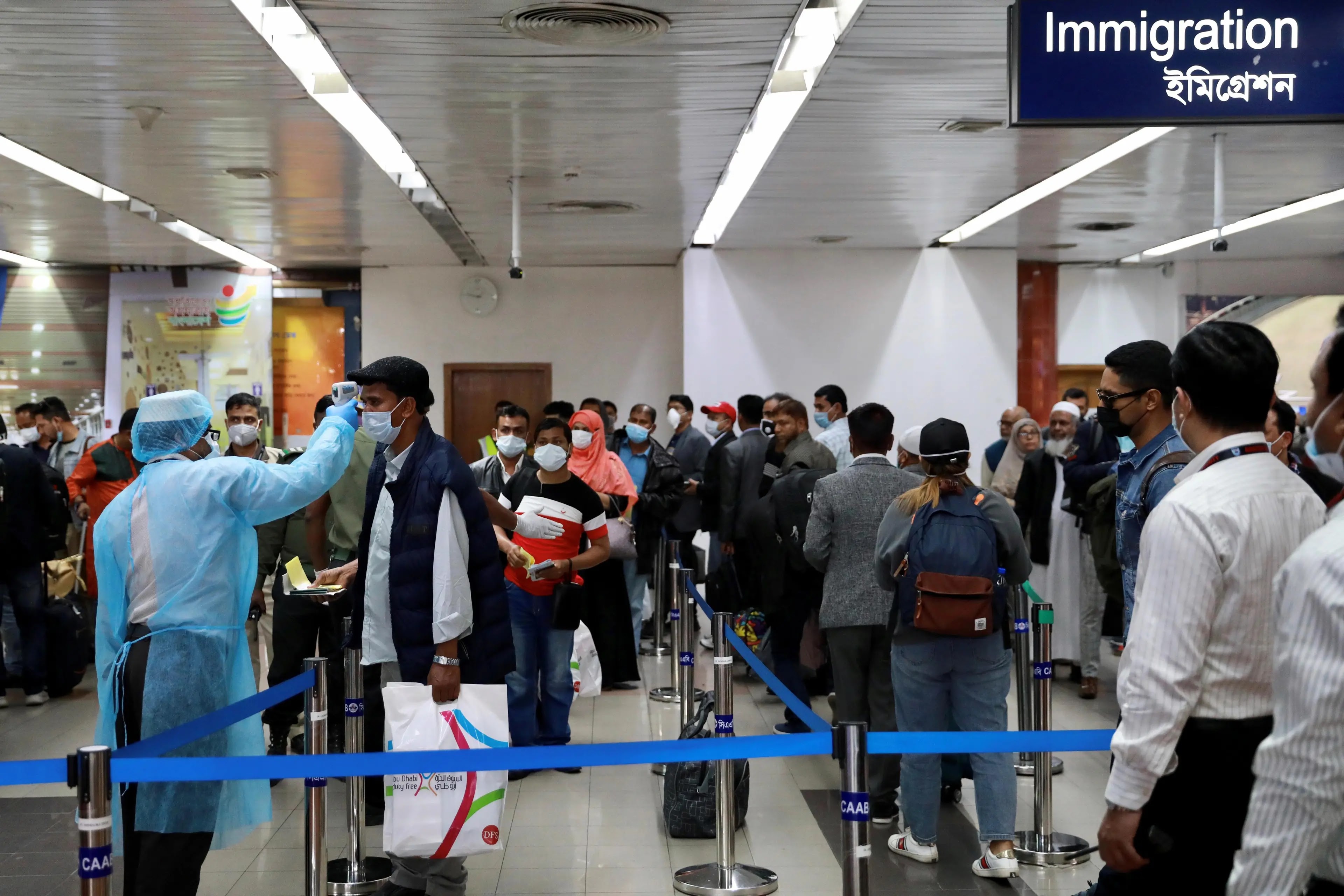 ملک کے تمام ایئرپورٹس پر مسافروں کی کوویڈ ٹیسٹنگ کا عمل شروع
