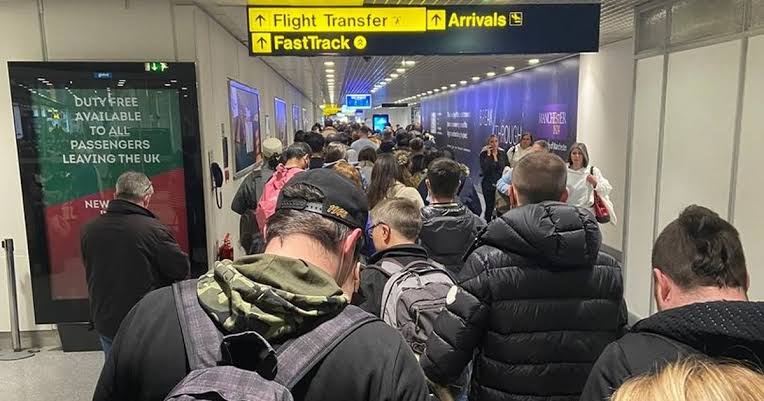 More Delays At Manchester Airport Are Being Blamed On A Lack Of Employees