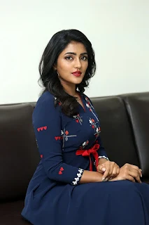 Actress Eesha Rebba Stills at Ragala 24 Gantallo Interview