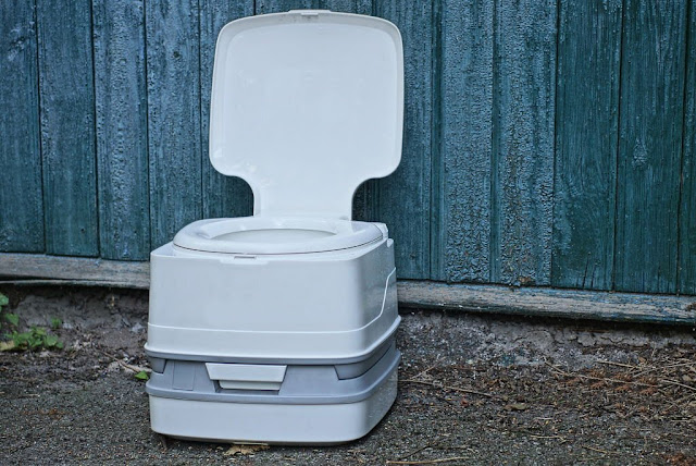 6 Desain Toilet Portable Unik dan Anti-Mainstream