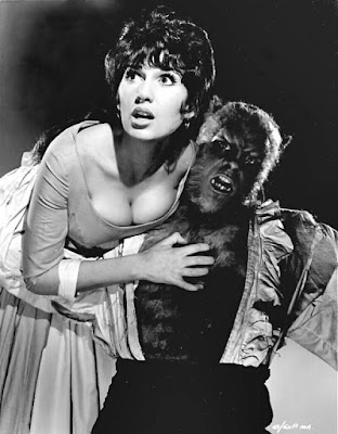 The Curse Of The Werewolf 1961 Oliver Reed Yvonne Romain Image 2