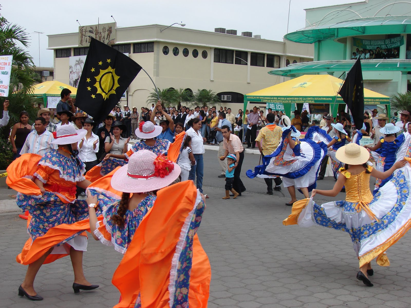 Resumen De La Cultura De Ecuador Culturas Religiones Y Creencias