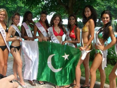 pakistani girls wallpapers. Pakistani Girls in Bikini,