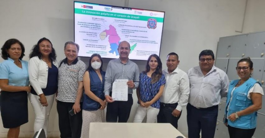 FONDEP y autoridades de Ucayali firman Pacto por la Innovación Educativa