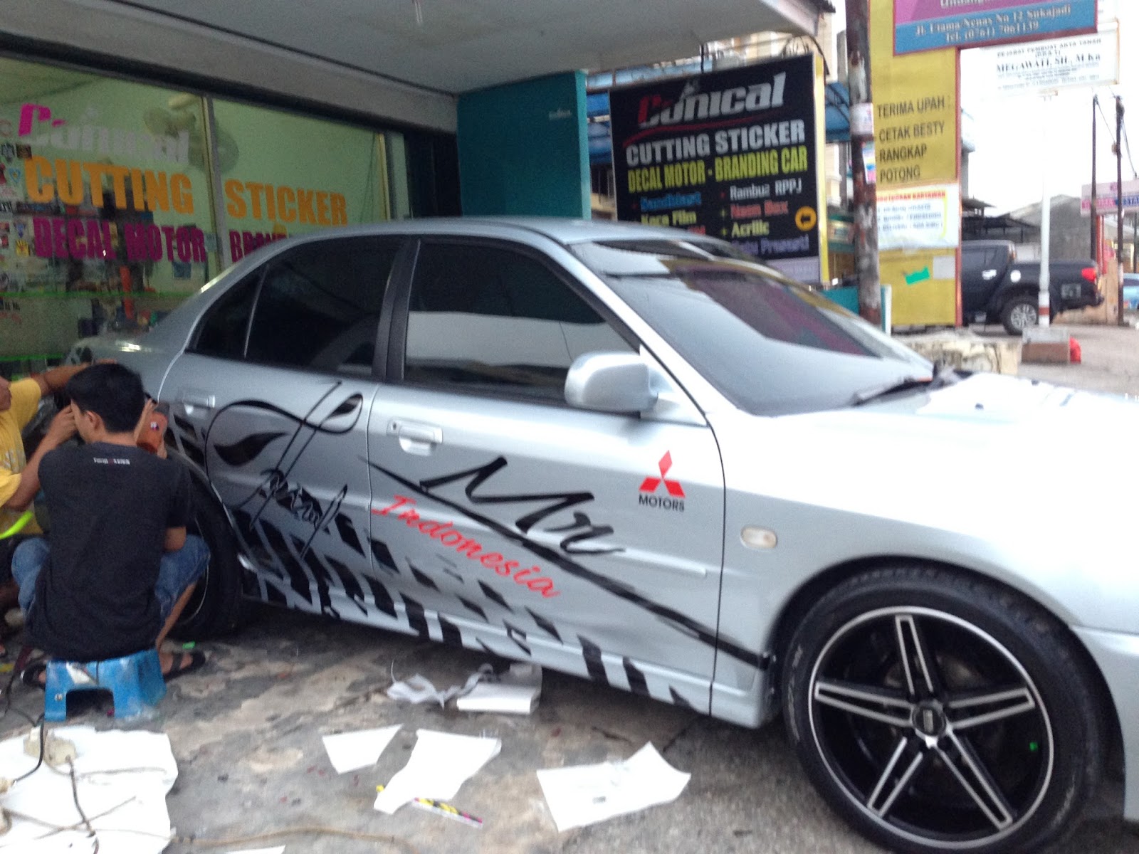 Cutting Sticker Mobil Dan Car Branding Di Pekanbaru Conical