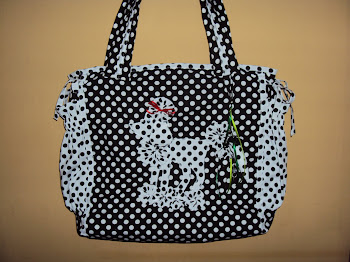 BOLSA COM CACHORRINHO