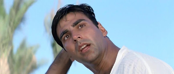 Screen Shot Of Hindi Movie Hera Pheri (2000) Download And Watch Online Free at worldfree4u.com