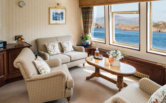 HEBRIDEAN PRINCESS Suite Living Room