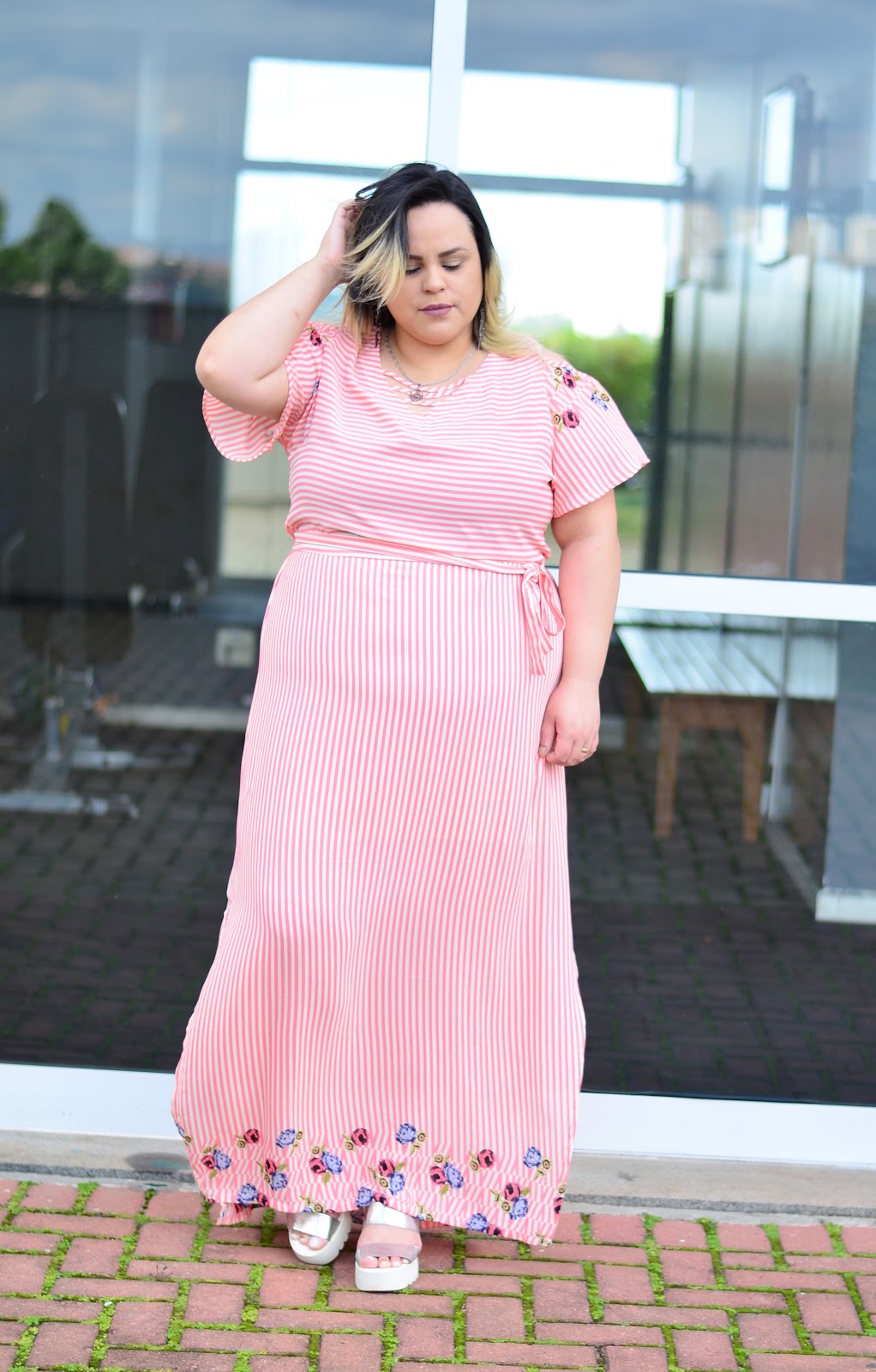 blog plus size, blusas femininas, blusas plus size, colete plus size,  comprar saia, moda plus size, roupas da moda, roupas online, roupas para revender,  saia plus size, blogueira plus size, moda plus size, moda, roupas