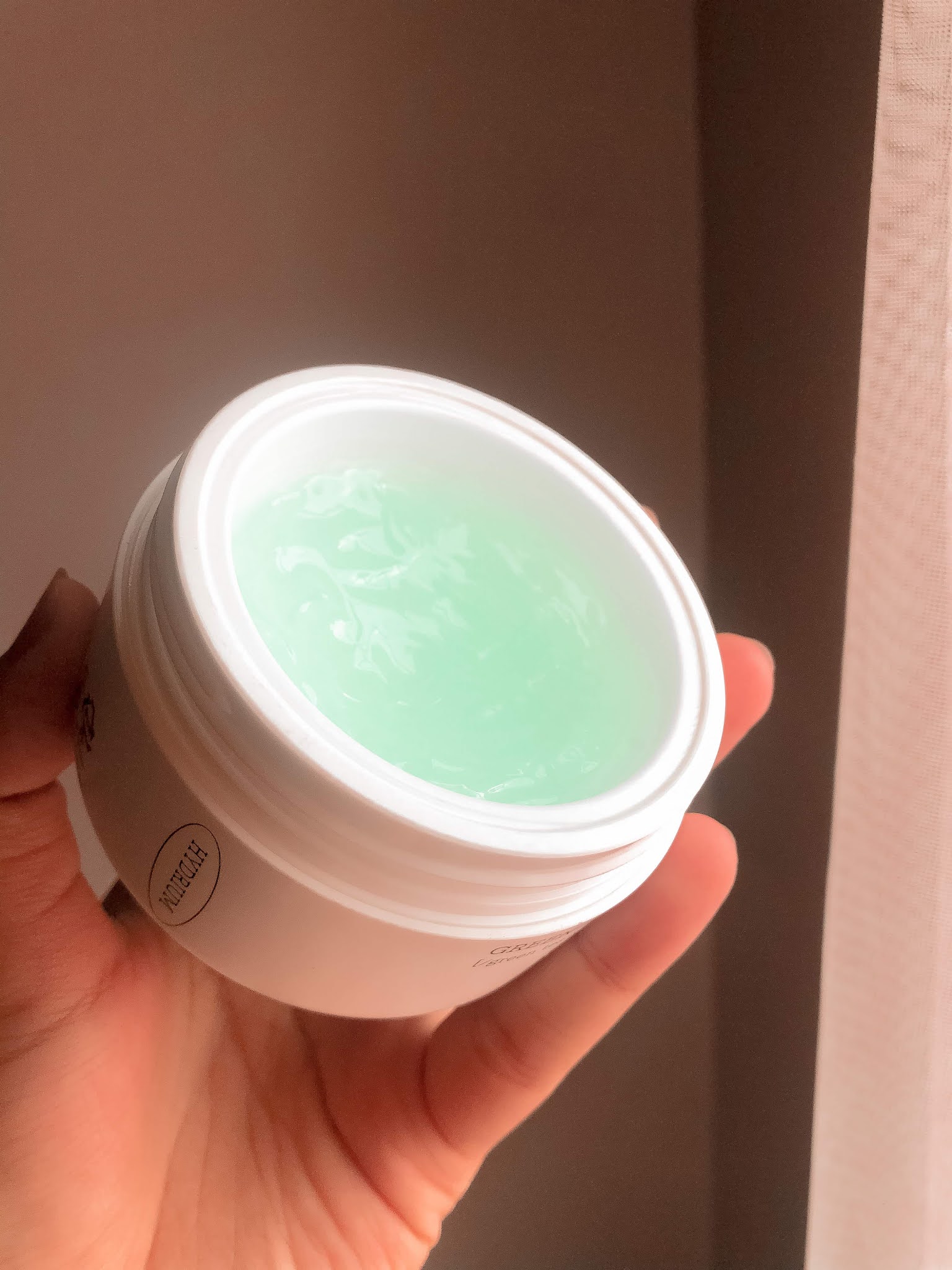 COSRX Hydrium Green Tea Aqua Soothing Gel Cream