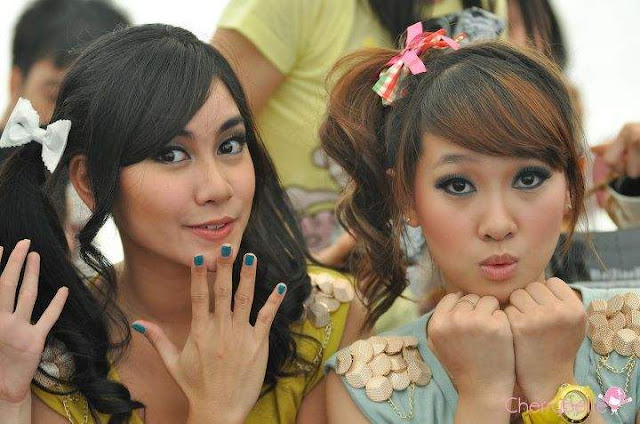 Foto CherryBelle Seksi Pakai Hotpants