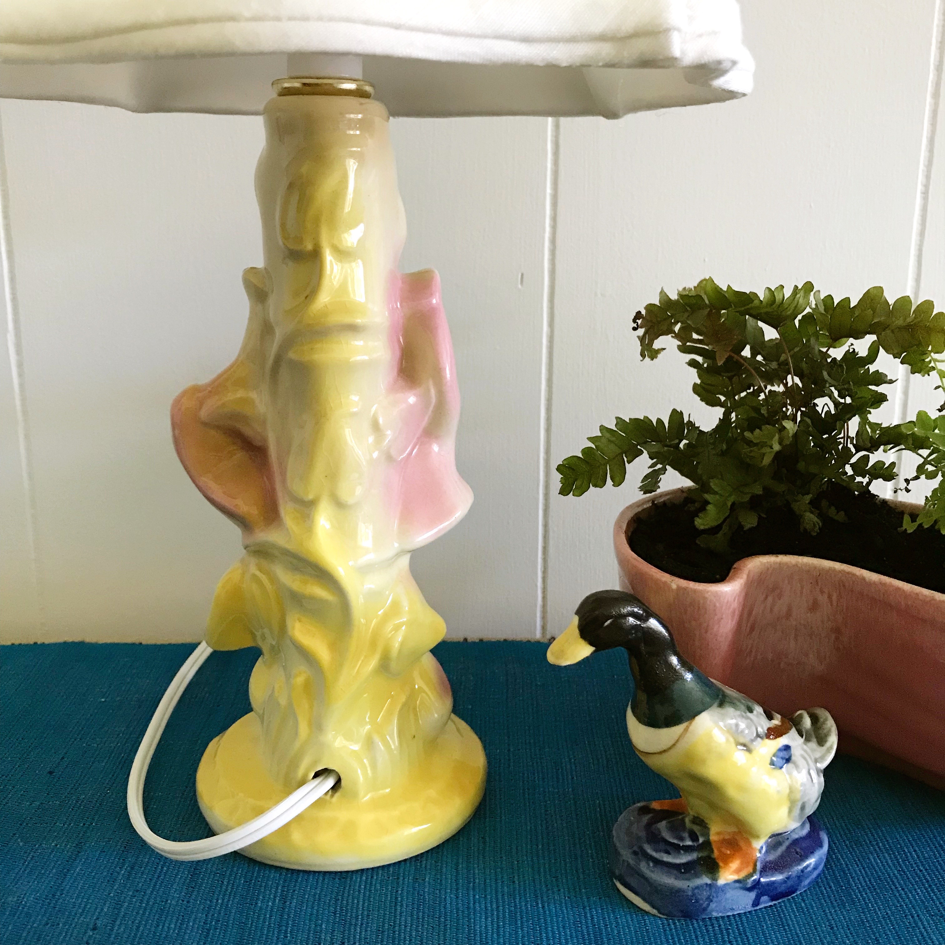 Under The Plum Blossom Tree, Vintage Finds: Chinoiserie Figurine Lamp