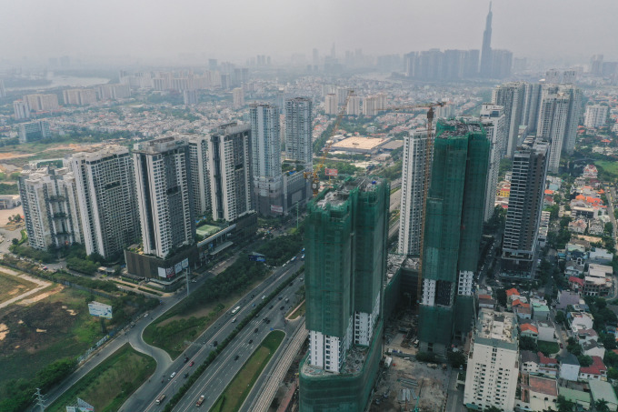 Thị trường bất động sản dọc theo tuyến Metro số 1, TP HCM. Ảnh: Quỳnh Trần
