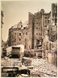 Pierre Emonds, Demolition Place Dauhine, c. 1871