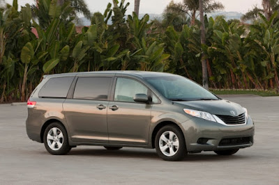 2011 Toyota Sienna side view