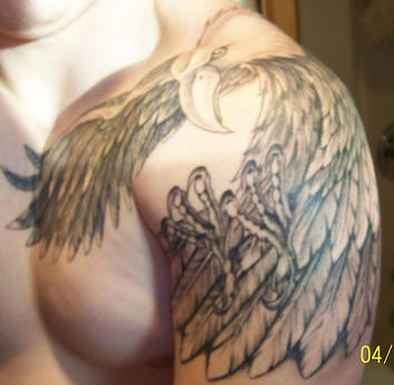 Online tattoo galleries are where you should look not only for an eagle