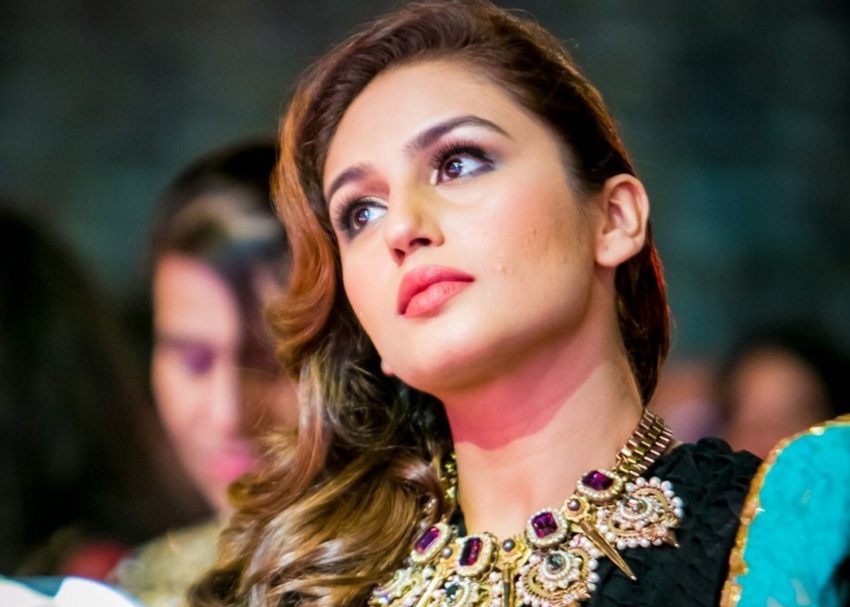 Huma Qureshi HD UHD Photo