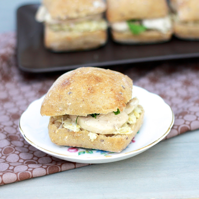 Chicken Sandwiches with Artichoke Pesto | The Sweets Life