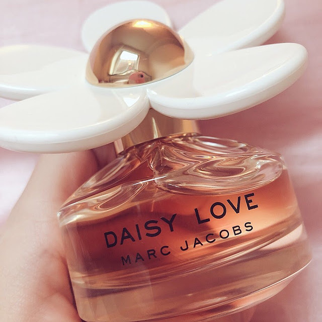 Lovelaughslipstick blog Marc Jacobs Daisy Love Perfume World Duty Free Beauty