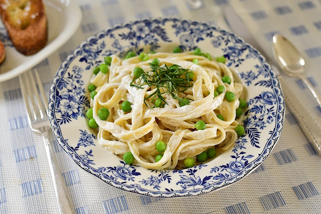 Pasta with Labneh and Peas