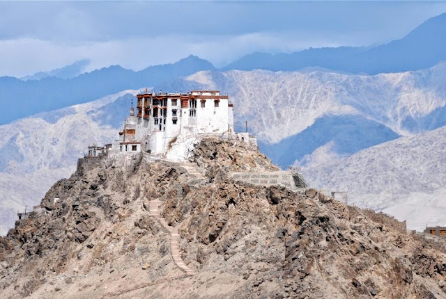 LADAKH, HET LAATSTE TOEVLUCHTSOORD VAN HET BOEDDHISME