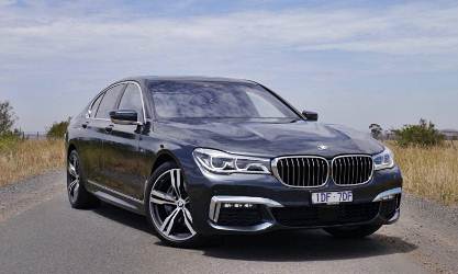 2016 BMW 740i Review