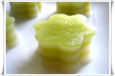 ขนมชั้น_Layered Dessert_段々になったお菓子
