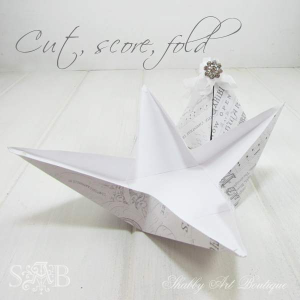 Shabby Art Boutique pyramid box 1